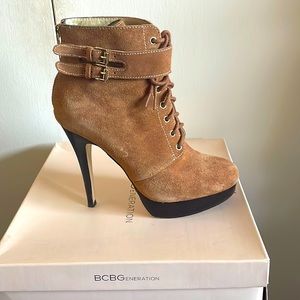 Michael Kors -Size 8 great condition.